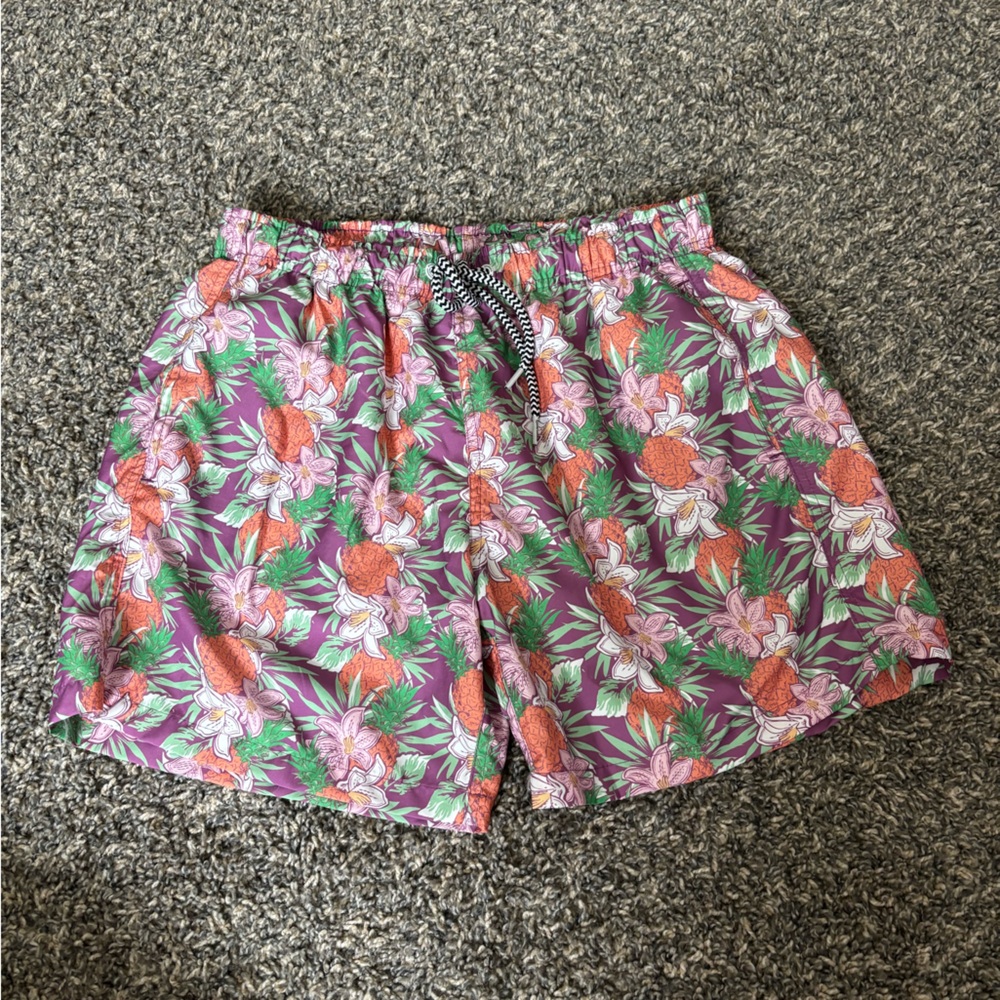 NWOT BOARDIES SWIM TRUNKS Small